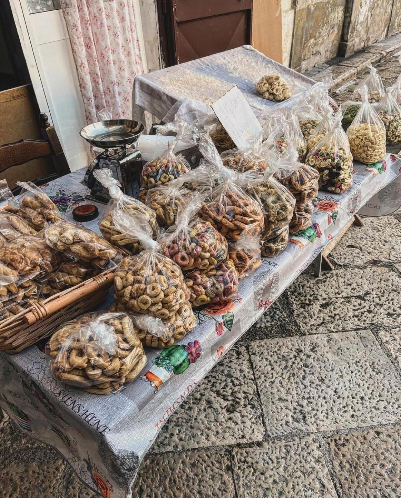 Cantovi Bari Extérieur photo